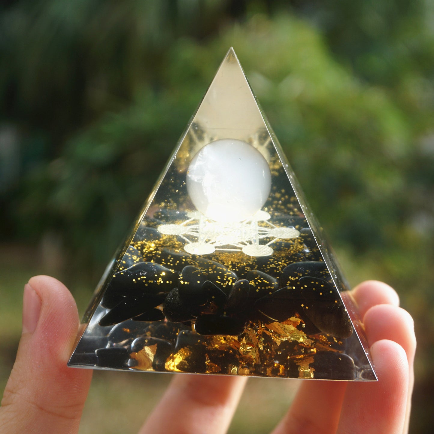 Natural Crystals Centerpiece Energy Generator
