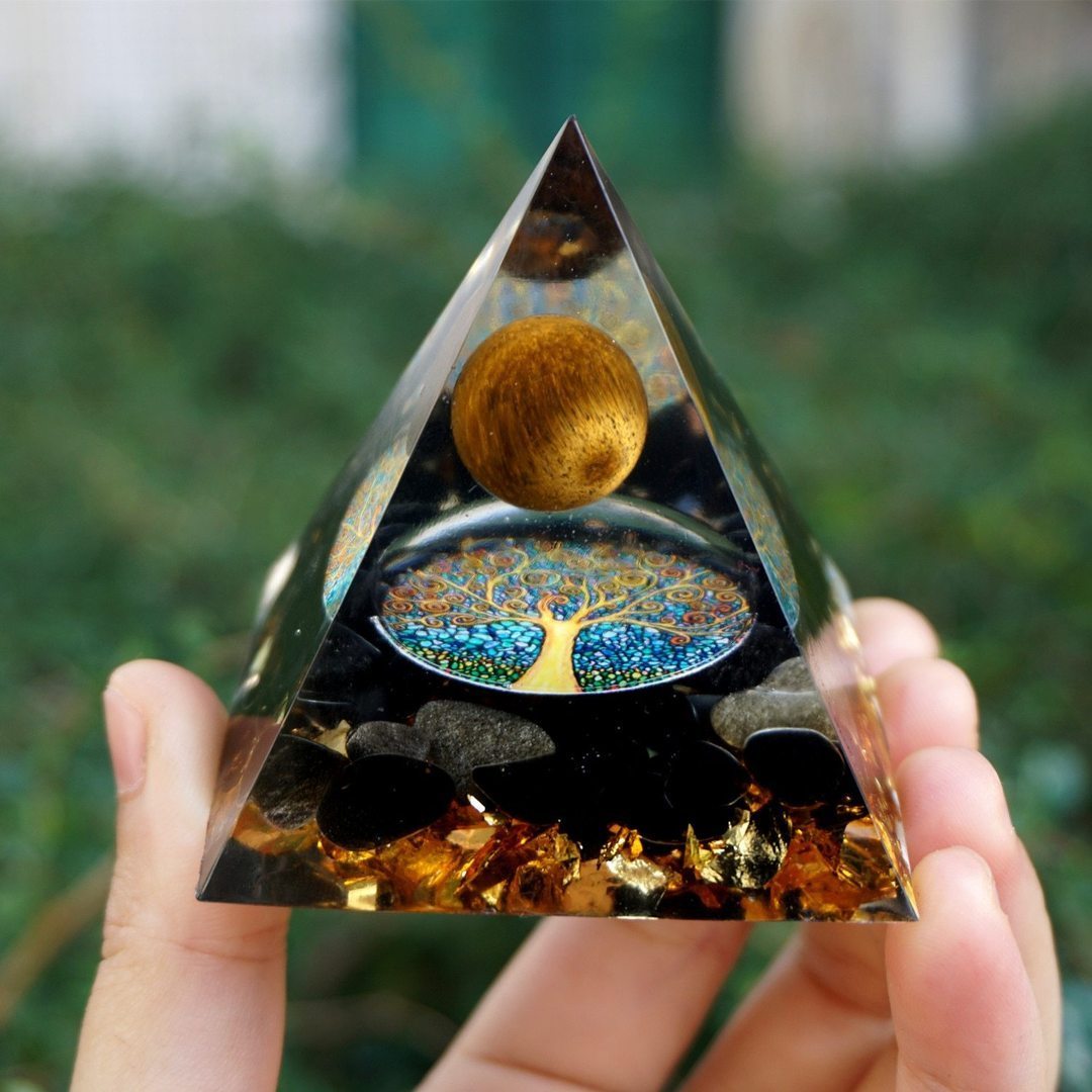 Natural Crystals Centerpiece Energy Generator