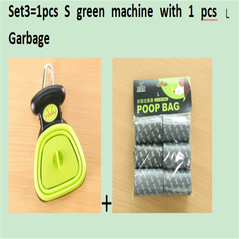 Pet Travel Foldable Pooper Scooper With 1 Roll Decomposable bags .